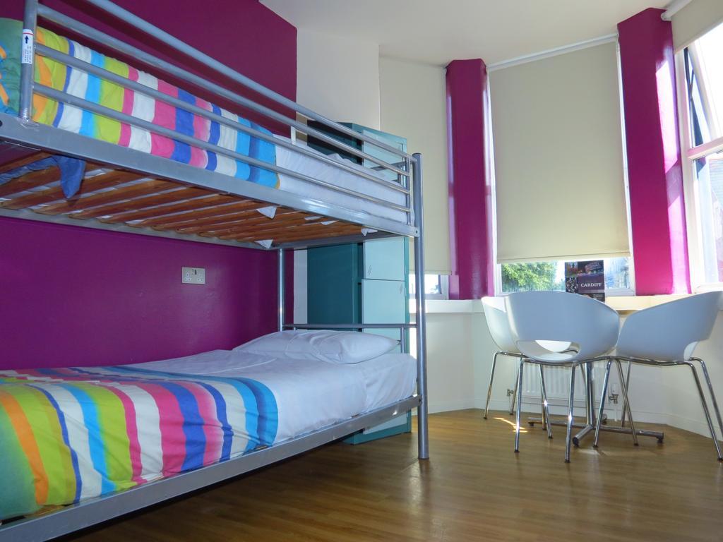 Nosda Studio Hostel Κάρντιφ Δωμάτιο φωτογραφία