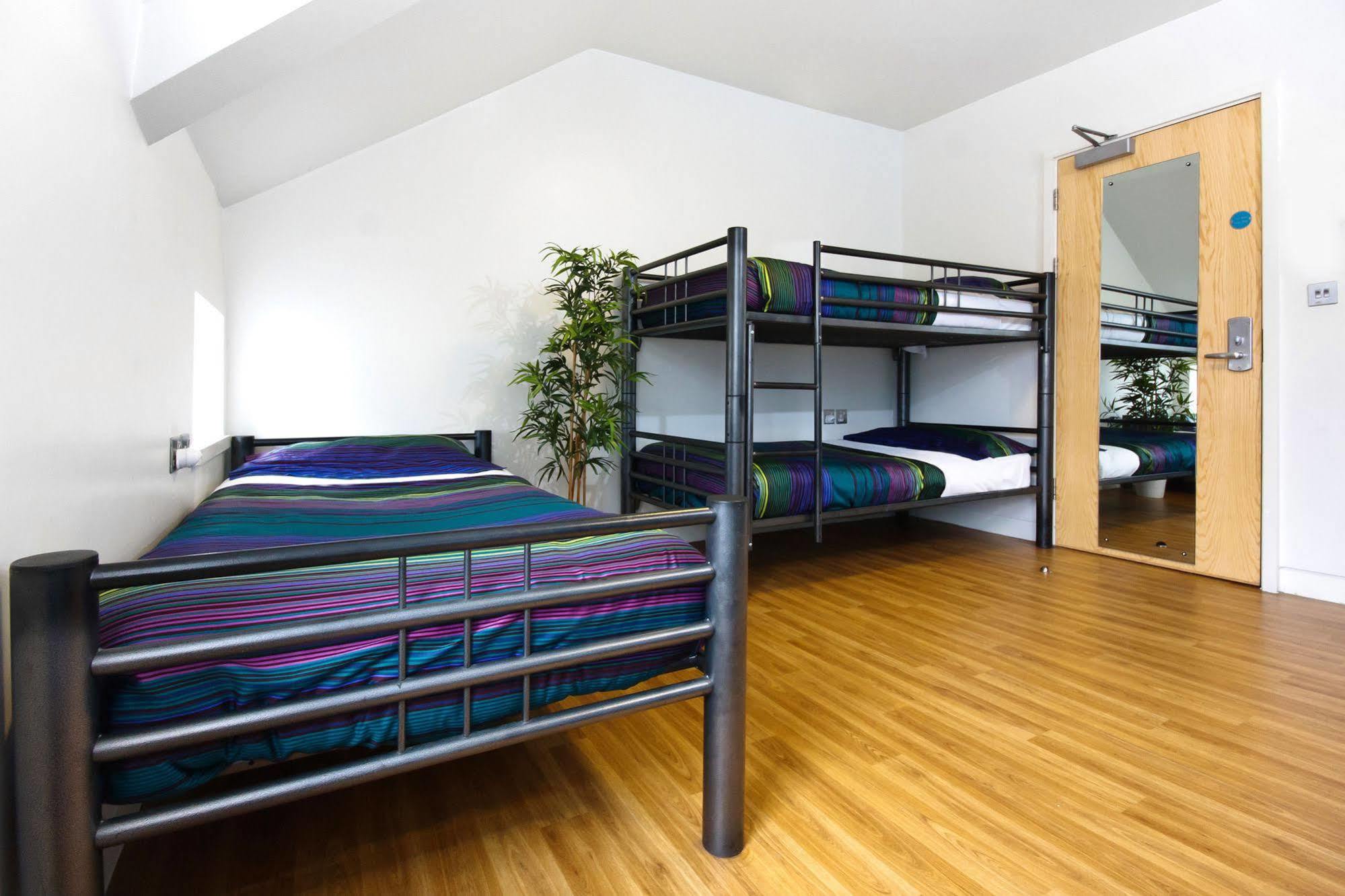 Nosda Studio Hostel Κάρντιφ Εξωτερικό φωτογραφία
