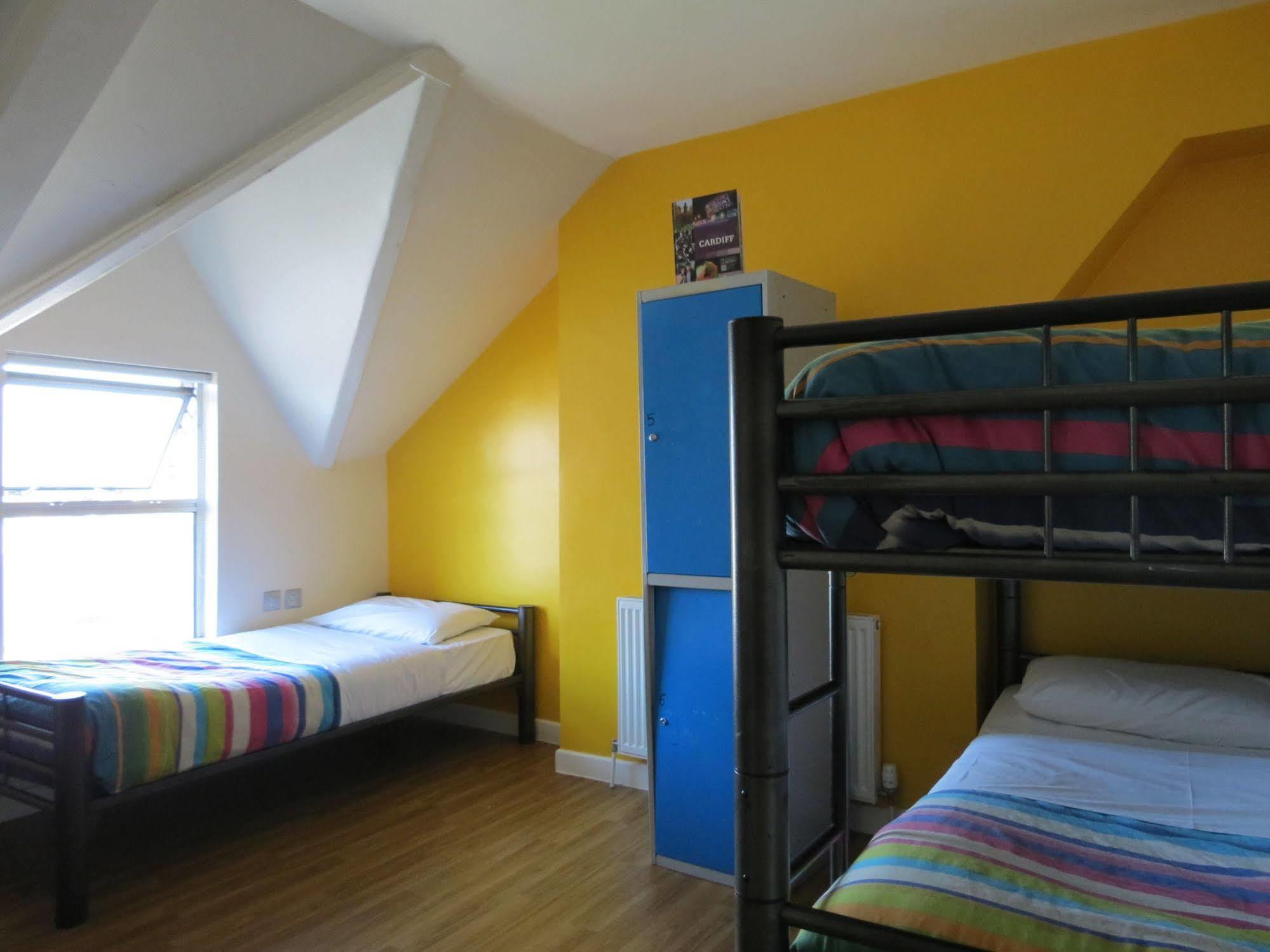 Nosda Studio Hostel Κάρντιφ Εξωτερικό φωτογραφία